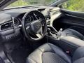 Toyota Camry 2021 года за 11 200 000 тг. в Алматы – фото 8
