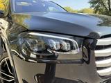 Mercedes-Benz GLS 580 2023 года за 59 500 000 тг. в Алматы – фото 4