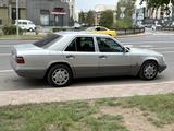 Mercedes-Benz E 280 1995 года за 3 300 000 тг. в Астана