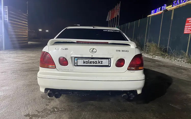 Lexus GS 300 1999 годаfor4 600 000 тг. в Алматы