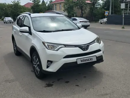 Toyota RAV4 2017 года за 10 900 000 тг. в Алматы – фото 5