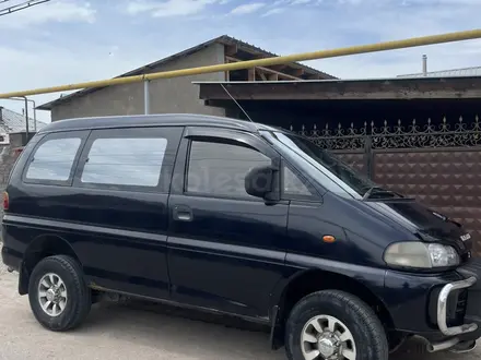 Mitsubishi Delica 1995 года за 2 800 000 тг. в Алматы – фото 2