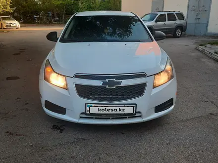 Chevrolet Cruze 2011 года за 2 900 000 тг. в Астана