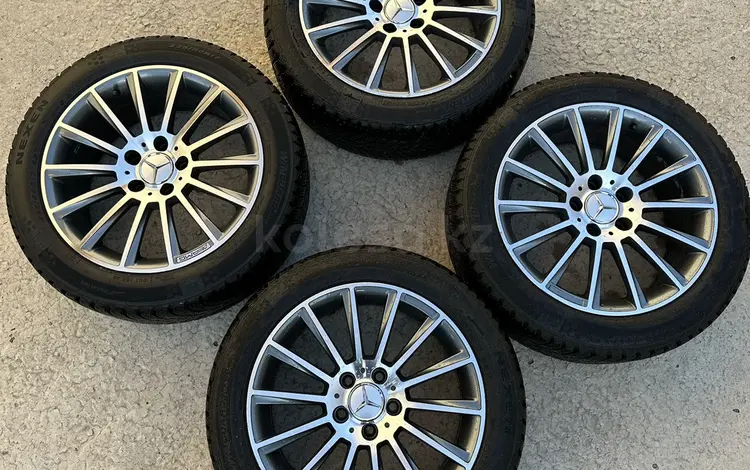 Mercedes AMG Оригинальные диски с шинами NEXEN в идеале Зимние 225/50R17 за 320 000 тг. в Шымкент