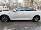Kia K5 2019 года за 7 800 000 тг. в Алматы – фото 3