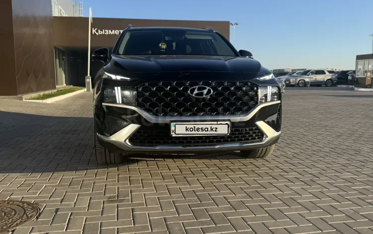 Hyundai Santa Fe 2023 годаүшін16 800 000 тг. в Караганда