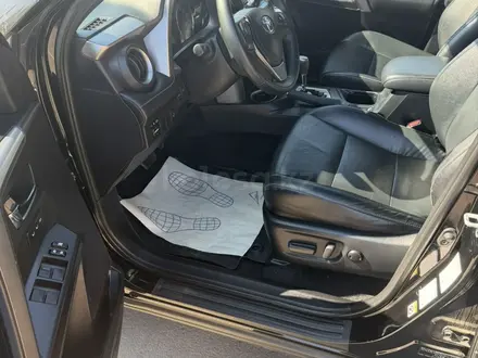 Toyota RAV4 2018 года за 10 800 000 тг. в Петропавловск – фото 10
