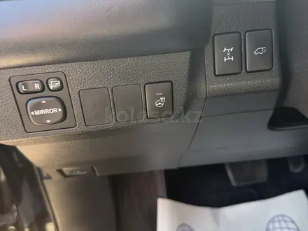 Toyota RAV4 2018 года за 10 800 000 тг. в Петропавловск – фото 14