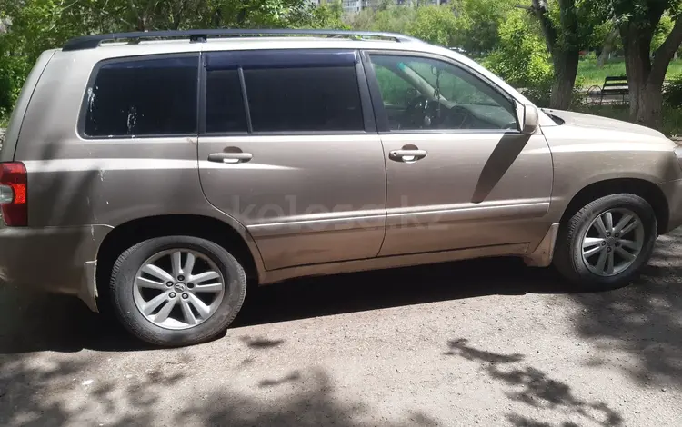 Toyota Highlander 2006 года за 5 500 000 тг. в Караганда