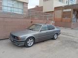 BMW 520 1991 года за 1 750 000 тг. в Астана – фото 4