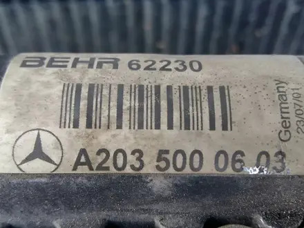 Радиатор основной Мерседес с200 203 Mercedes c200 w203 a2035000603 за 32 500 тг. в Семей – фото 2
