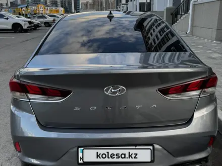 Hyundai Sonata 2017 года за 8 000 000 тг. в Усть-Каменогорск – фото 6