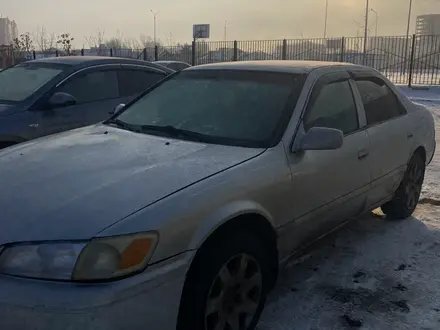 Toyota Camry 2000 года за 2 450 000 тг. в Астана – фото 8