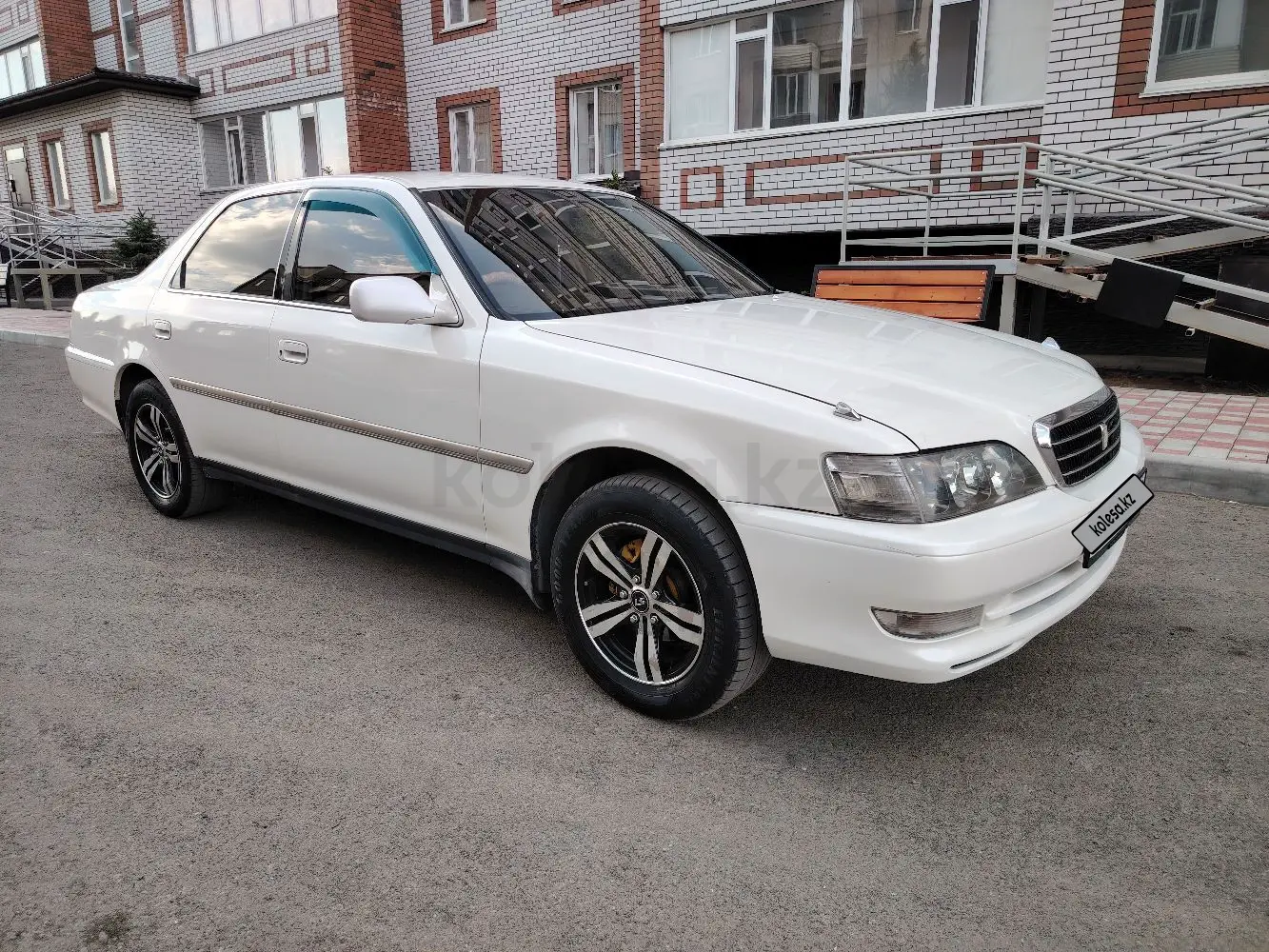 Toyota Cresta, 1999