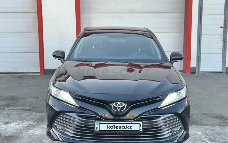 Toyota Camry 2018 годаүшін14 200 000 тг. в Алматы