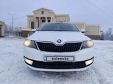 Skoda Rapid 2014 годаfor4 100 000 тг. в Караганда – фото 3
