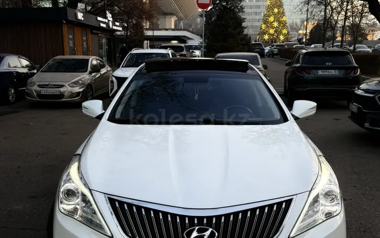 Hyundai Grandeur 2013 годаfor9 500 000 тг. в Алматы