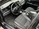 Toyota Camry 2016 года за 5 200 000 тг. в Уральск – фото 5