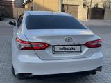 Toyota Camry 2020 года за 13 300 000 тг. в Актау – фото 5