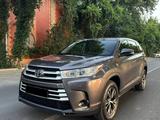Toyota Highlander 2019 года за 13 900 000 тг. в Шымкент – фото 4