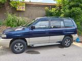 Mazda MPV 1996 года за 1 400 000 тг. в Алматы – фото 2
