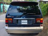 Mazda MPV 1996 года за 1 400 000 тг. в Алматы – фото 4