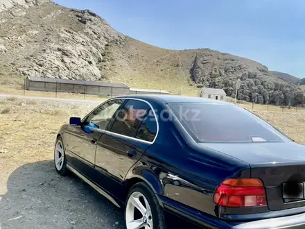 BMW 523 1996 года за 3 000 000 тг. в Шымкент – фото 3