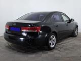 Hyundai Sonata 2005 года за 1 900 000 тг. в Астана – фото 5