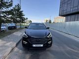 Hyundai Santa Fe 2016 года за 9 350 000 тг. в Шымкент