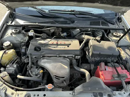 Toyota Camry 2004 года за 4 000 000 тг. в Алматы – фото 10