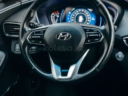 Hyundai Santa Fe 2019 года за 14 000 000 тг. в Шымкент – фото 9