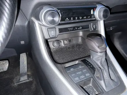 Toyota RAV4 2022 года за 16 400 000 тг. в Актобе – фото 7