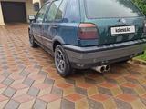 Volkswagen Golf 1993 года за 800 000 тг. в Астана – фото 2