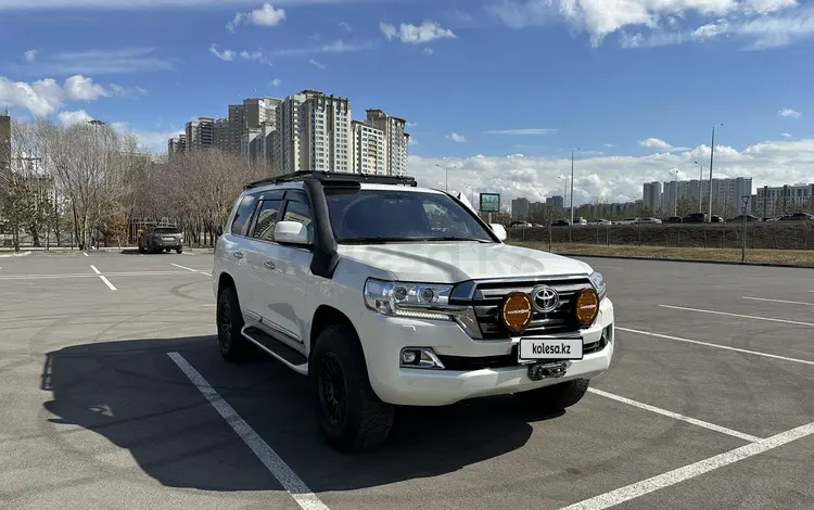Toyota Land Cruiser 2016 годаүшін36 500 000 тг. в Астана