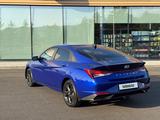Hyundai Elantra 2023 года за 9 900 000 тг. в Караганда – фото 5