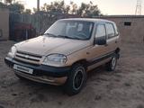 Chevrolet Niva 2004 года за 800 000 тг. в Уральск – фото 2