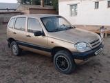 Chevrolet Niva 2004 года за 800 000 тг. в Уральск – фото 3