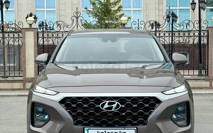 Hyundai Santa Fe 2019 года за 14 000 000 тг. в Уральск