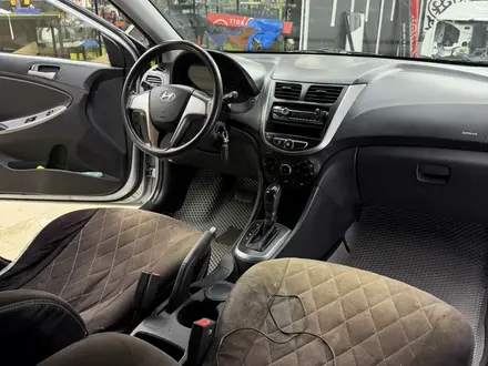 Hyundai Accent 2014 года за 4 300 000 тг. в Актобе – фото 12