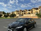 Toyota Camry 2019 годаfor13 300 000 тг. в Жанаозен