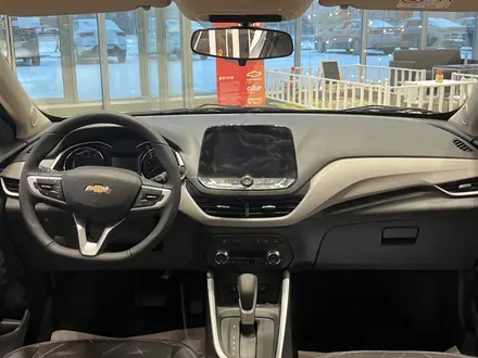 Chevrolet Onix Premier 2 2026 года за 7 990 000 тг. в Костанай – фото 14