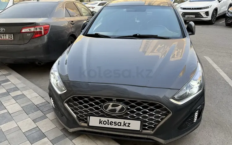 Hyundai Sonata 2018 годаүшін9 500 000 тг. в Алматы