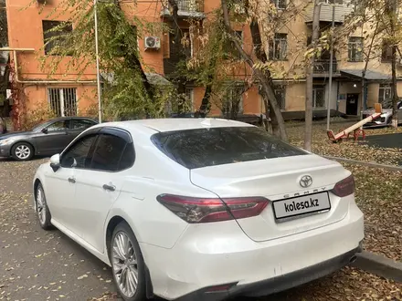 Toyota Camry 2019 года за 14 800 000 тг. в Алматы