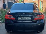 Infiniti Q70 2014 года за 11 500 000 тг. в Петропавловск – фото 2