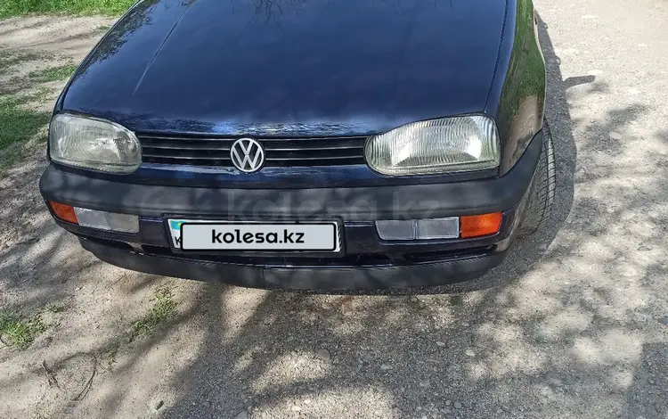 Volkswagen Golf 1993 годаүшін1 100 000 тг. в Тараз