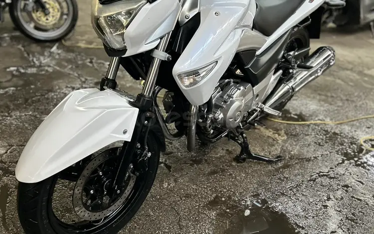 Suzuki  GW 250 (GSR 250) 2014 года за 1 400 000 тг. в Алматы
