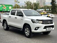 Toyota Hilux 2018 годаүшін13 950 000 тг. в Алматы