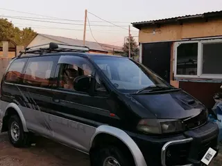 Mitsubishi Delica
