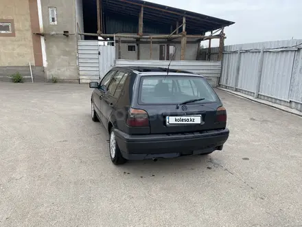 Volkswagen Golf 1994 года за 1 320 000 тг. в Есик – фото 7