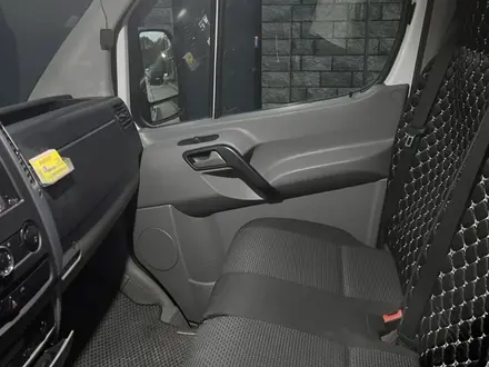 Mercedes-Benz  Sprinter 2010 года за 18 500 000 тг. в Алматы – фото 11